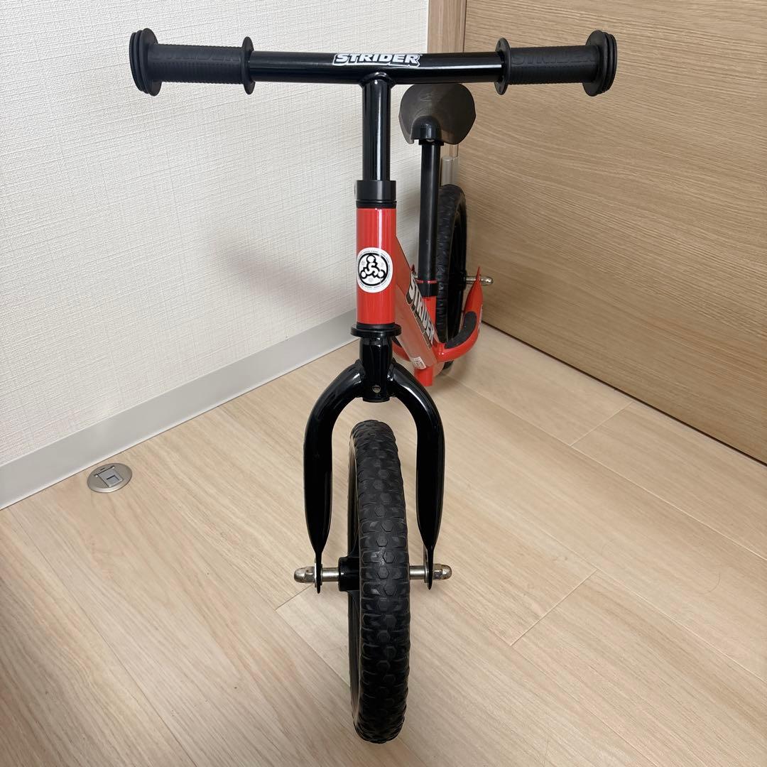 STRIDER ストライダー　バランスバイク クラシック　12インチ レッド