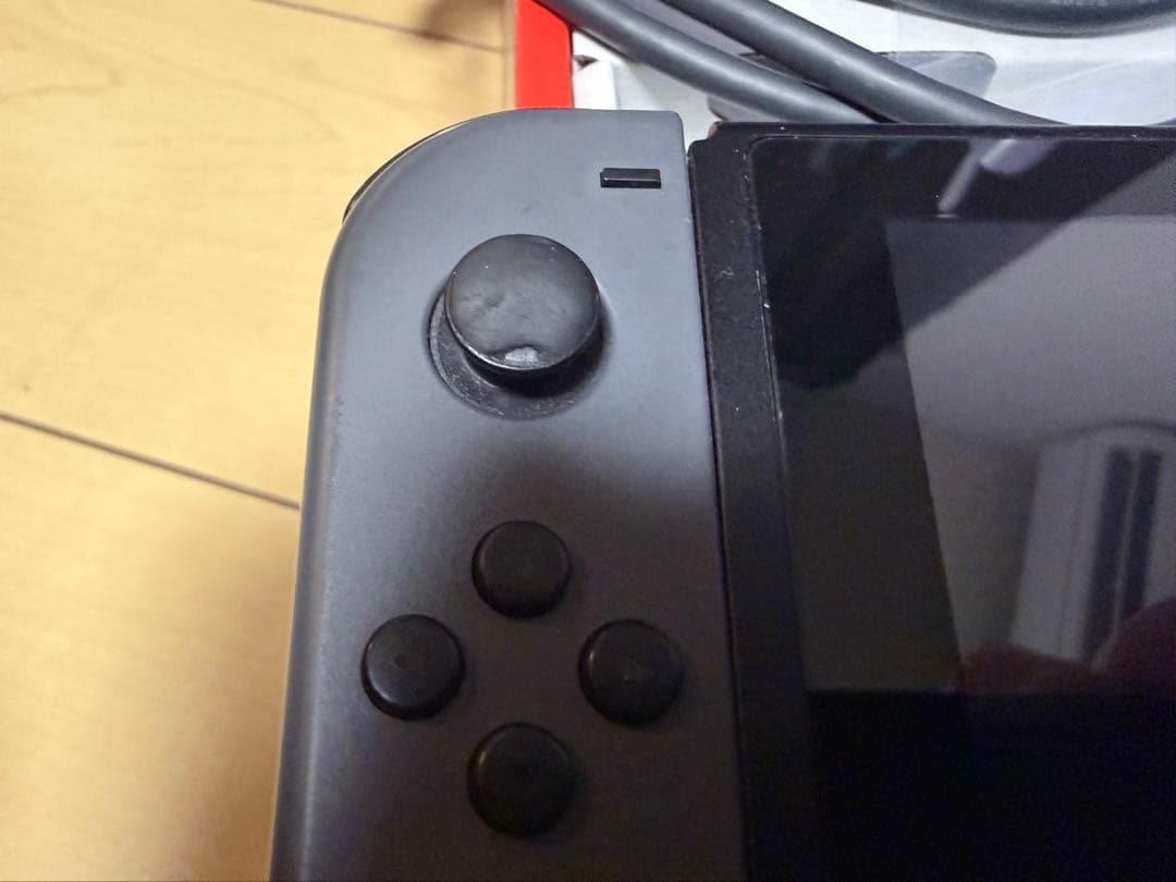 Nintendo Switch 本体　（A 当方の識別）