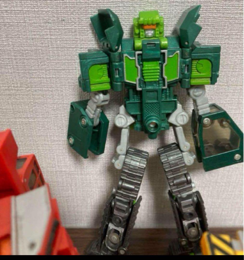 トランスフォーマー　ビルドキング　カーロボット