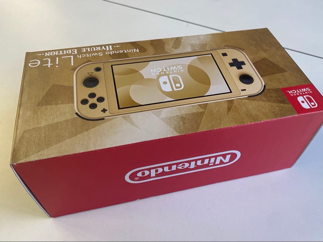 【新品・未使用】ゼルダの伝説 ハイラルエディション スイッチ ライト 任天堂