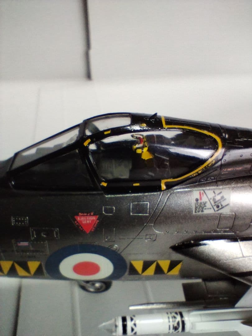 プラモデル完成機　1/48　E.E.ライトニングF1