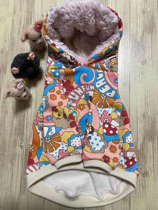 犬服  ラグランフード付き(M)   ꒡̈⃝Lily꒡̈⃝ハンドメイド