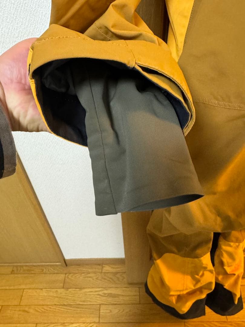 TOBE スノーモービル ウェア