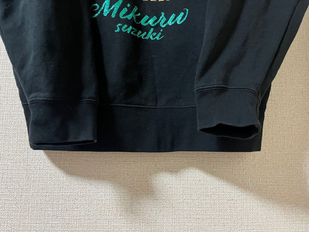 鈴木未来　SHADEパーカー　クリアファイル付