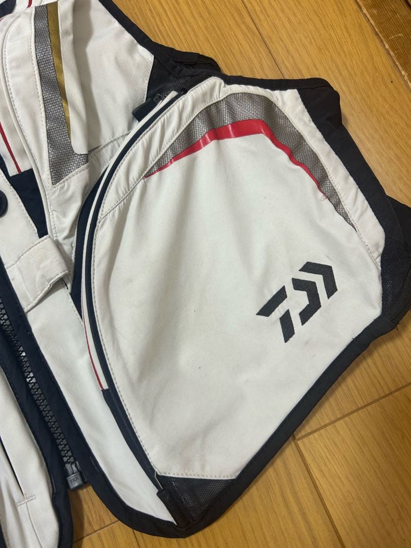 DAIWA フィッシングベストスペシャル