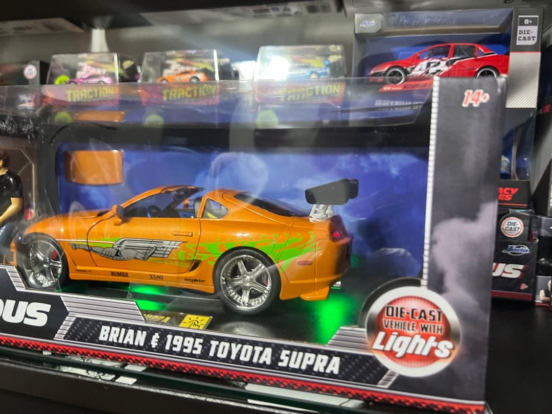ミニカー FAST&FURIOUS JADATOYS 1/18 LED SUPRA