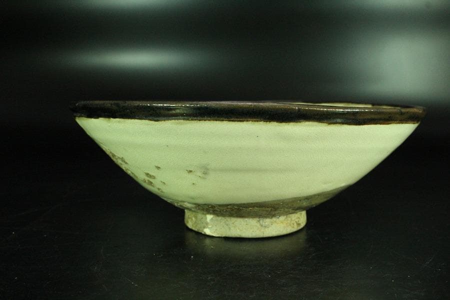 中国美術 赤絵 草花紋 碗 古美術 唐物 茶道具伝来(K-YC513)