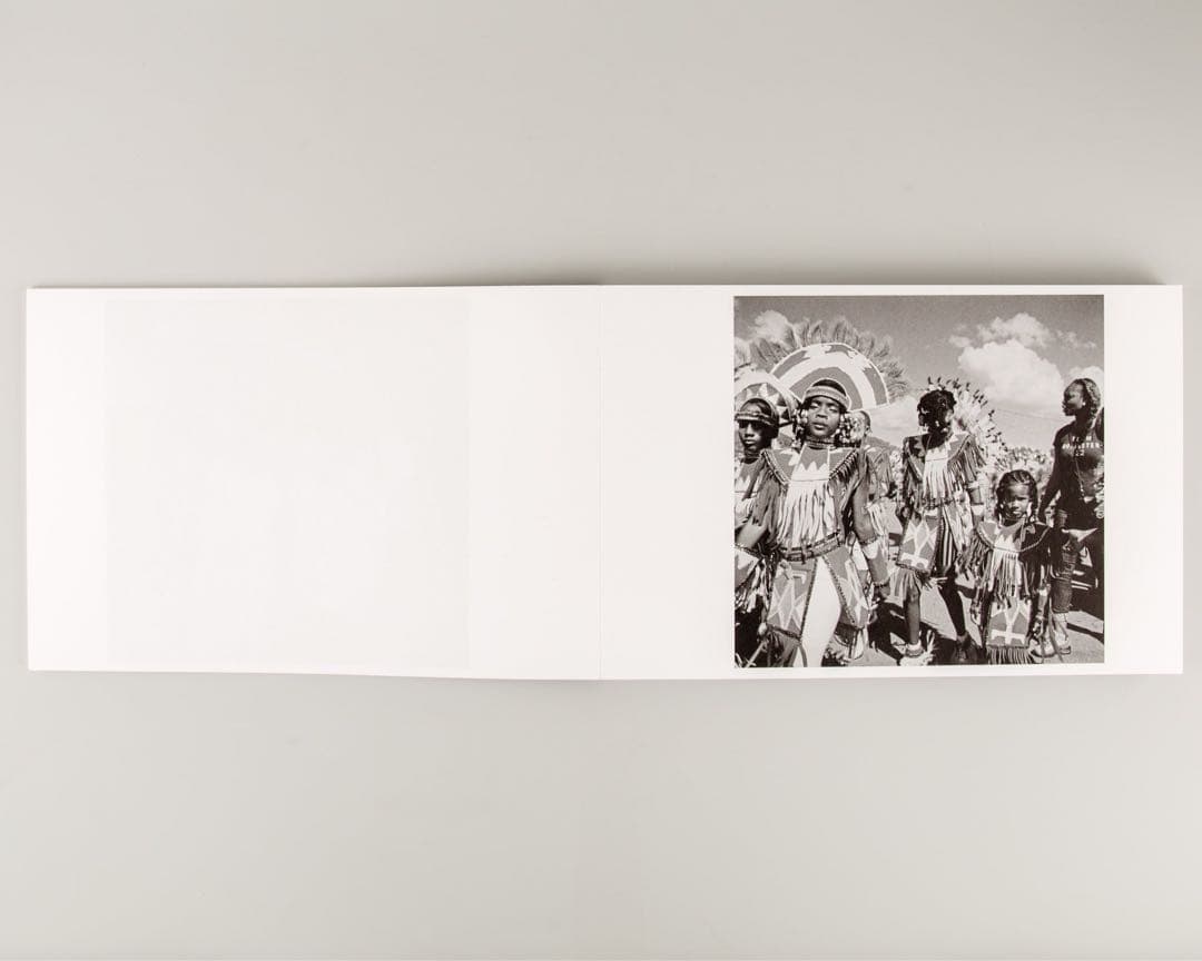 絶版‼️ Sasha Phyars-Burgess 写真集