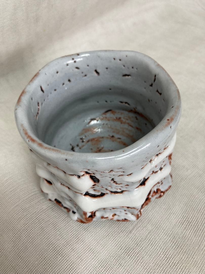 木戸貞昭／鼠志野茶碗／B37