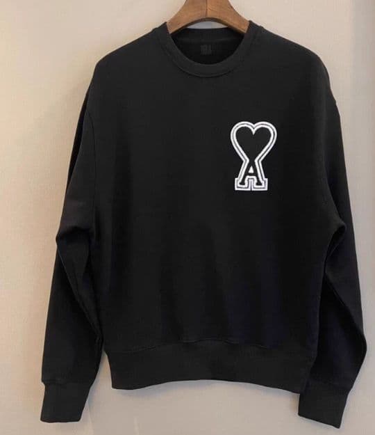 ハート型赤いクッション M ラディッツ 様