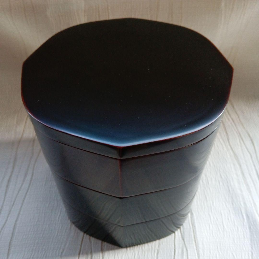 溜塗漆器・未使用・縁起良い八角形三段重箱