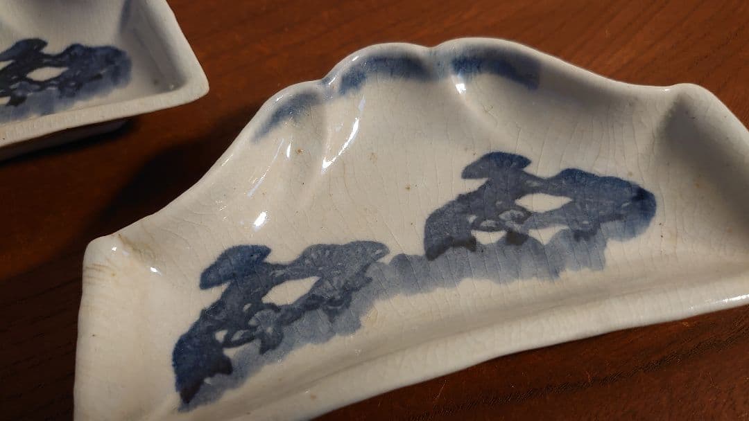 初期伊万里　古伊万里　染付　山型皿　アンティーク古伊万里　蔵出し　2客