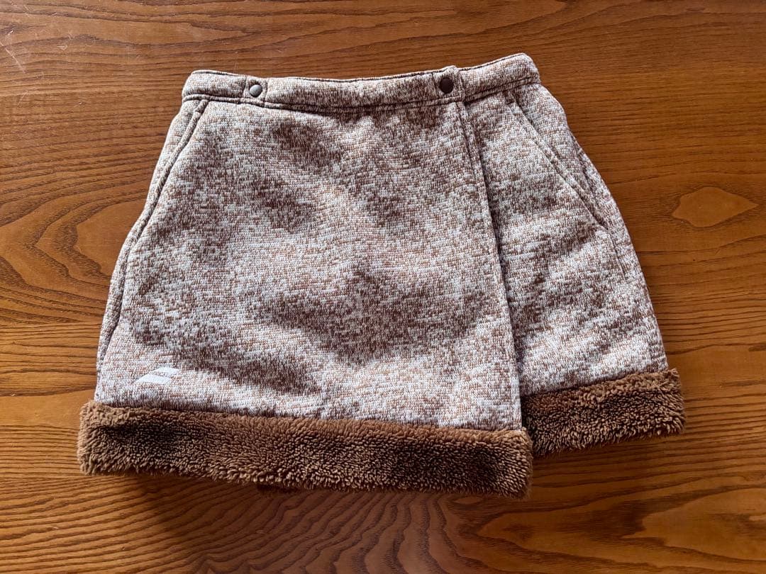 値下げ中　美品　バボラ　ボアジャケット Mサイズ 、スコートLサイズ　ブラウン系