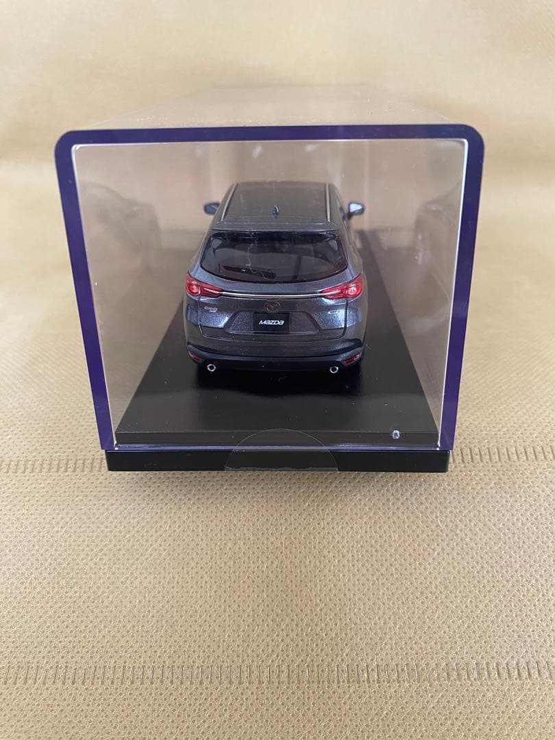 Mazda マツダCX-8 ミニカー 1/43スケール グレー　未開封品