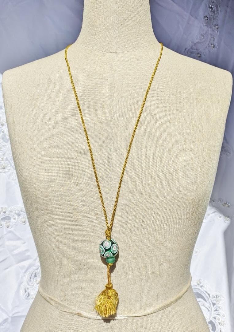 吉田正子トンボ玉（貳拾壹）　「江戸組み紐」ネックレス　ガラス玉に込めた日本画