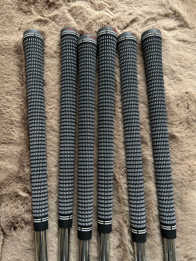 美品　ブリヂストン　242CB+ アイアンセット 6本　おまけシャフト付き！