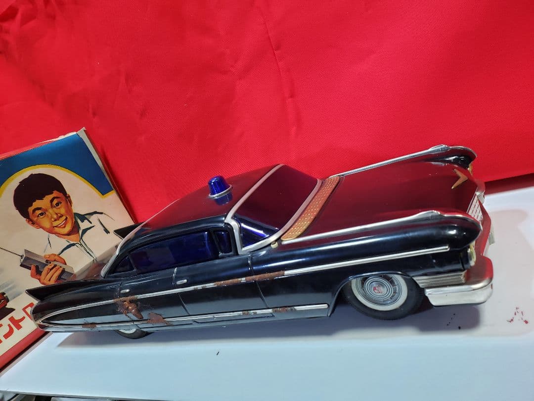 ヨネザワ ダイヤモンド　ラジコン　覆面パトカー？ キャディラック　４６cm！