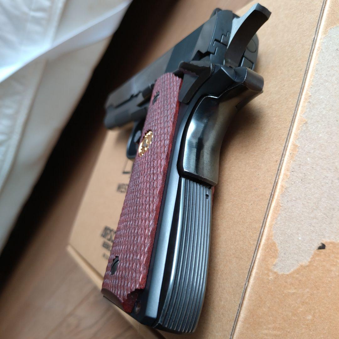 ウエスタンアームズ コルト MkIV シリーズ 70　ウッドグリップ