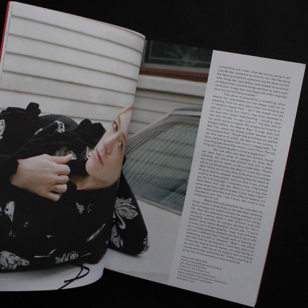 アート・デザイン・音楽 Puss Puss Issue 4 Chloe Sevigny