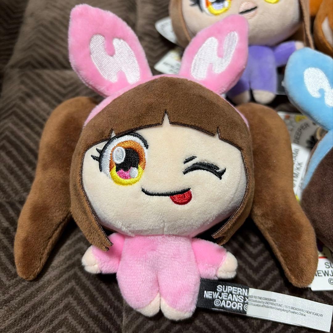 NewJeans ぬいぐるみ キーホルダー MURAKAMI