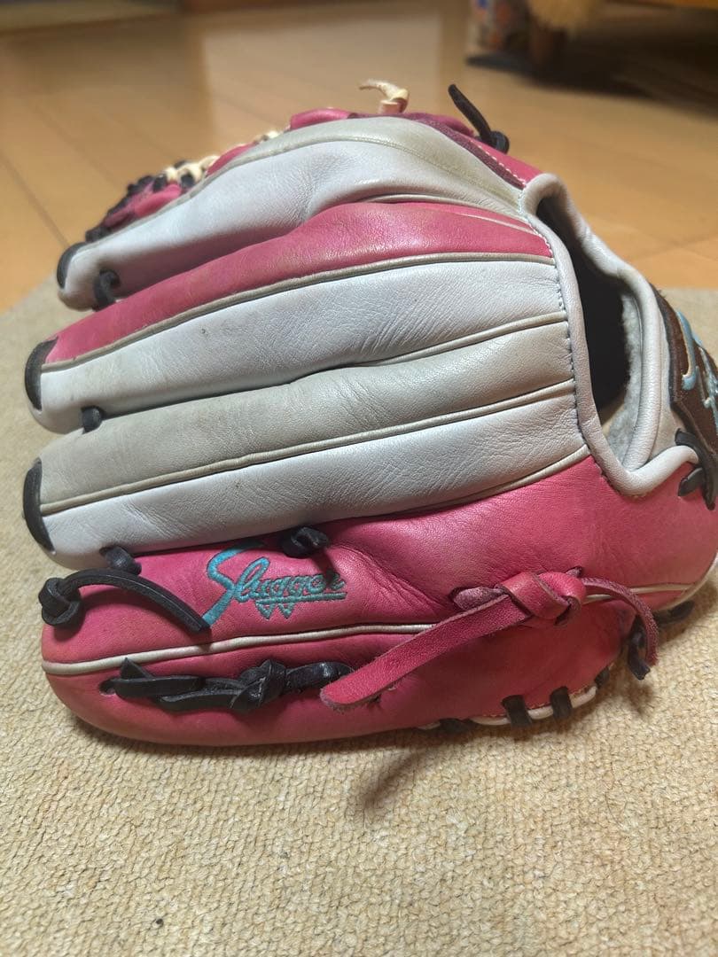 Slugger スラッガーグローブ　オーダーグラブ　廃盤ラベル