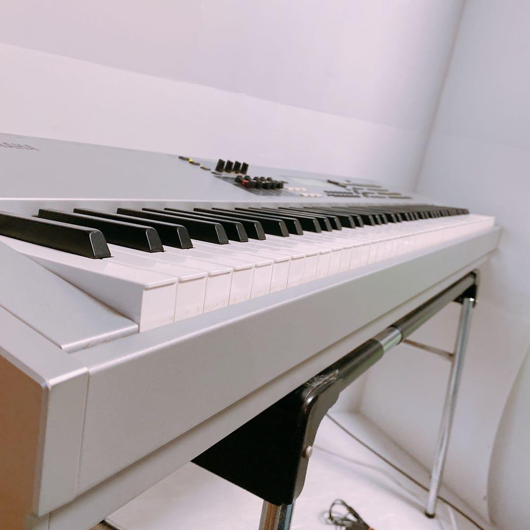 YAMAHA MO8 88鍵盤 ミュージックプロダクション シンセサイザー