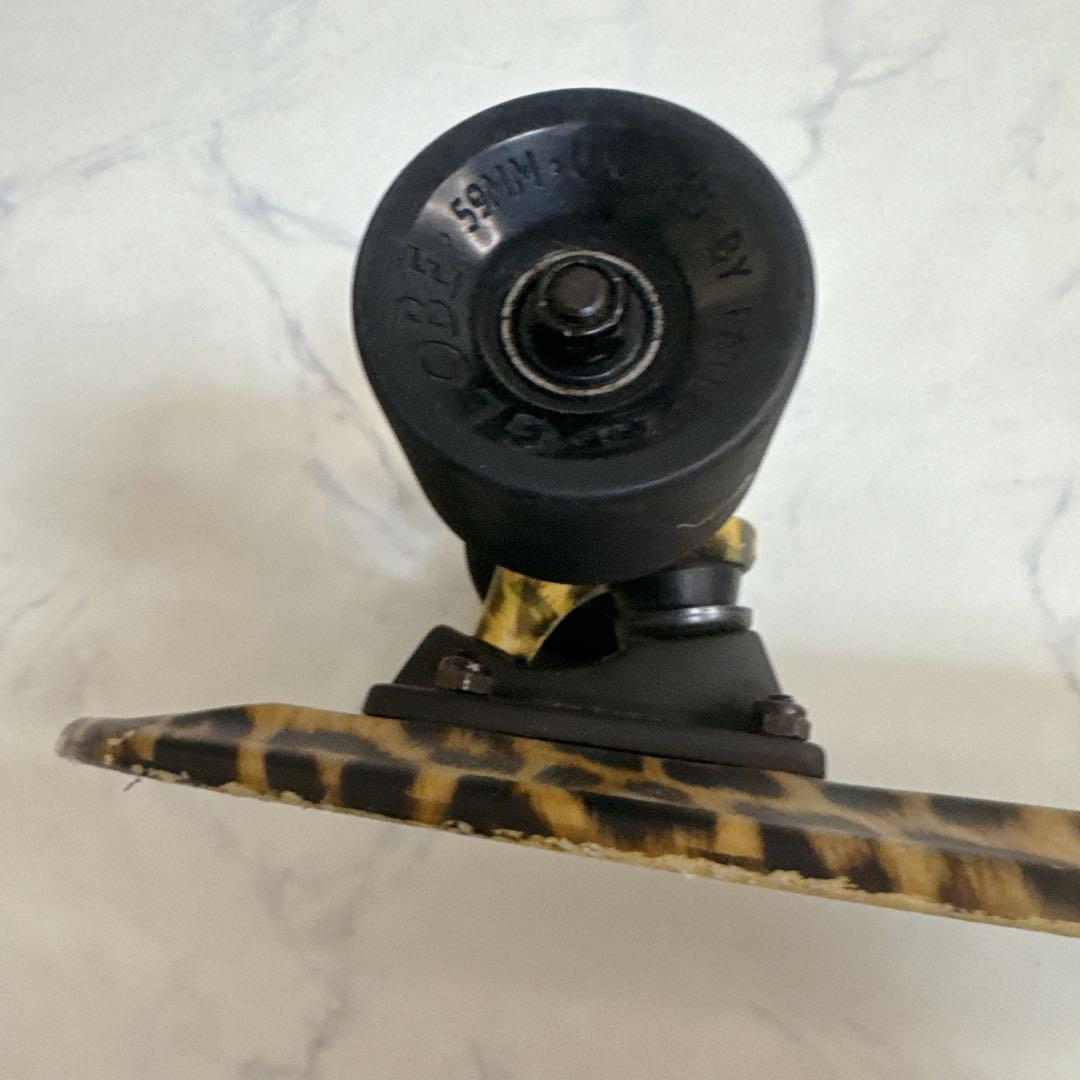 GLOBE ミニクルーザー 豹柄 レオパード