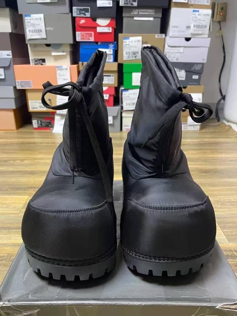 BALENCIAGA FW24 SKIWEARコレクション