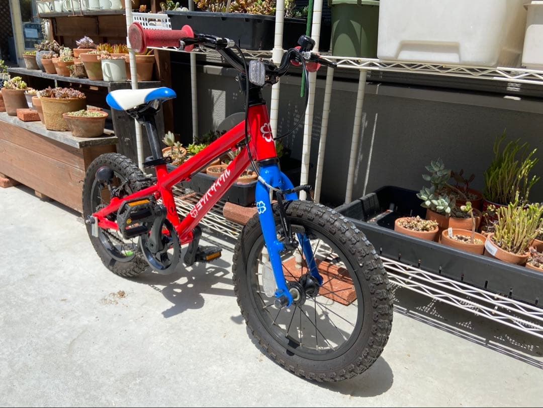 cosmoさん専用 ヨツバサイクル14インチ 子供用自転車 レッド 補助輪付き
