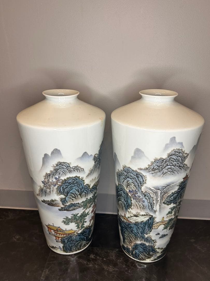最終価格　中国 大きめ花瓶一対 山水人物図 詩文あり 養和堂製　コレクション