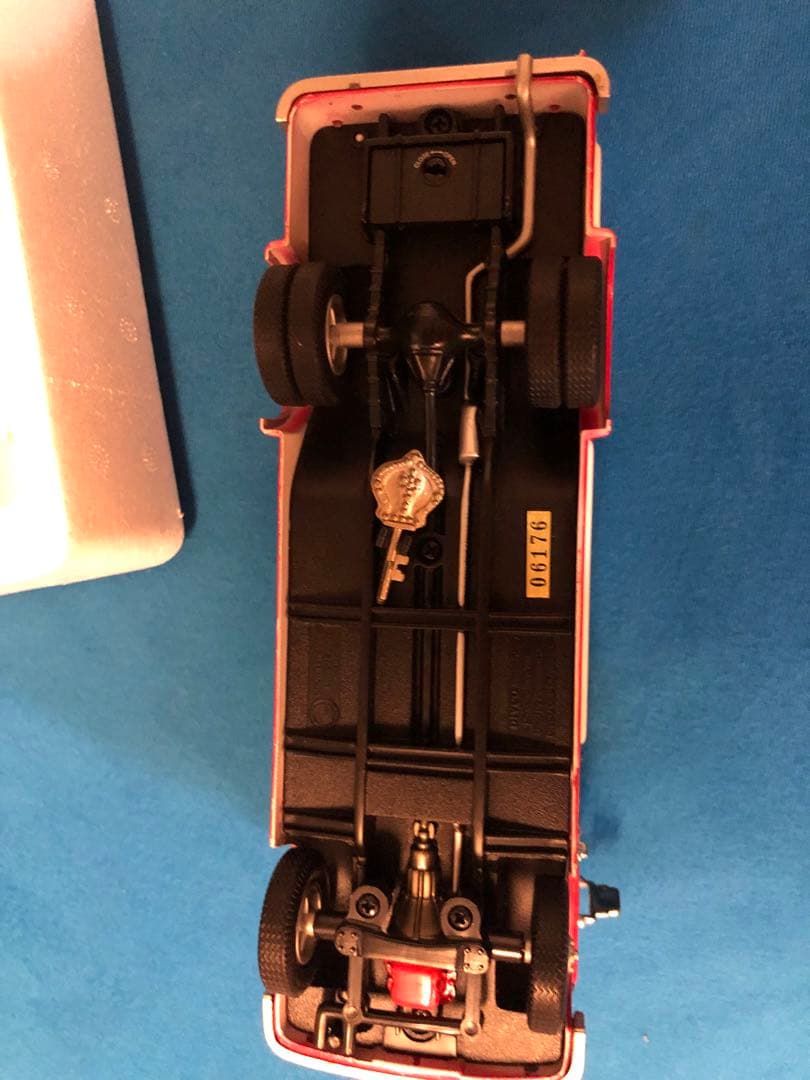 スナップオン Snap-on 1/34 1961 Divco Step Van