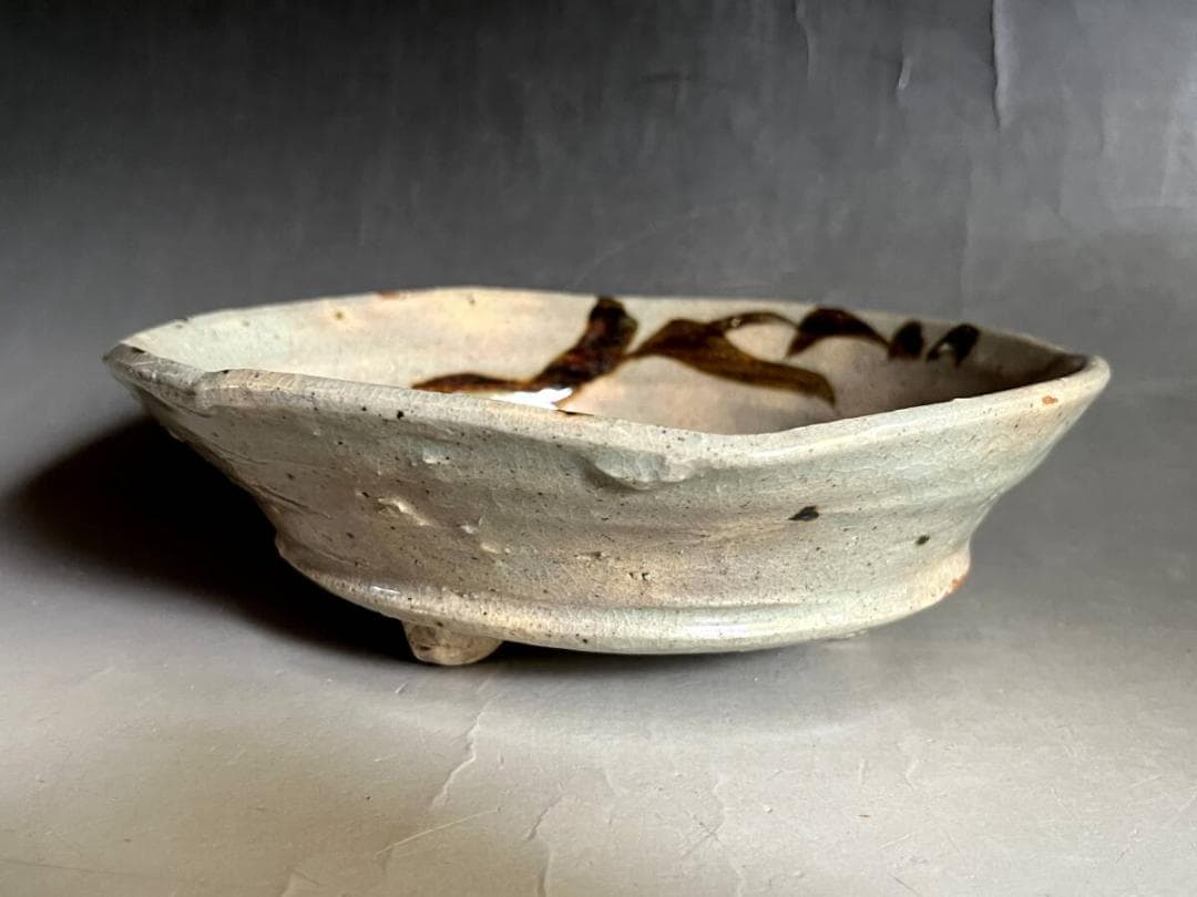 鉢■絵唐津 花唐草紋 菓子器 三つ足平鉢 深皿 古美術 時代物 骨董品■