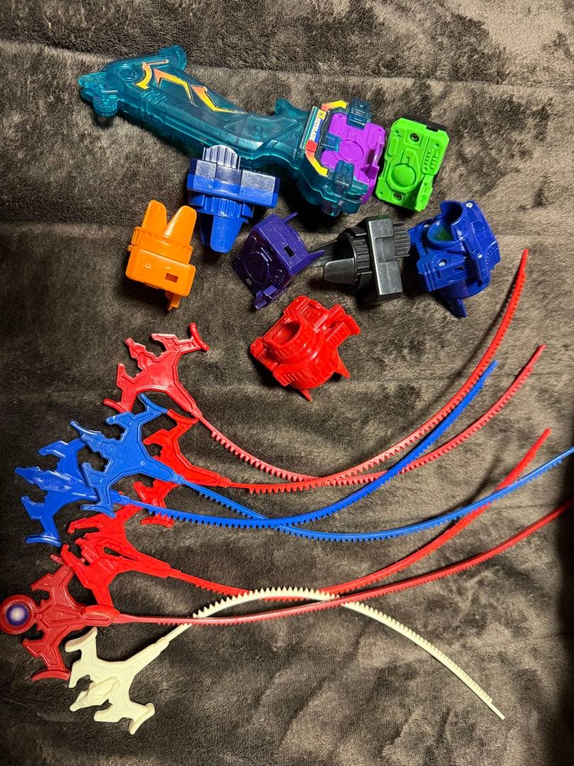 ベイブレード初期　33個セット　その他付属品付き　ドラグーン初期　激レア