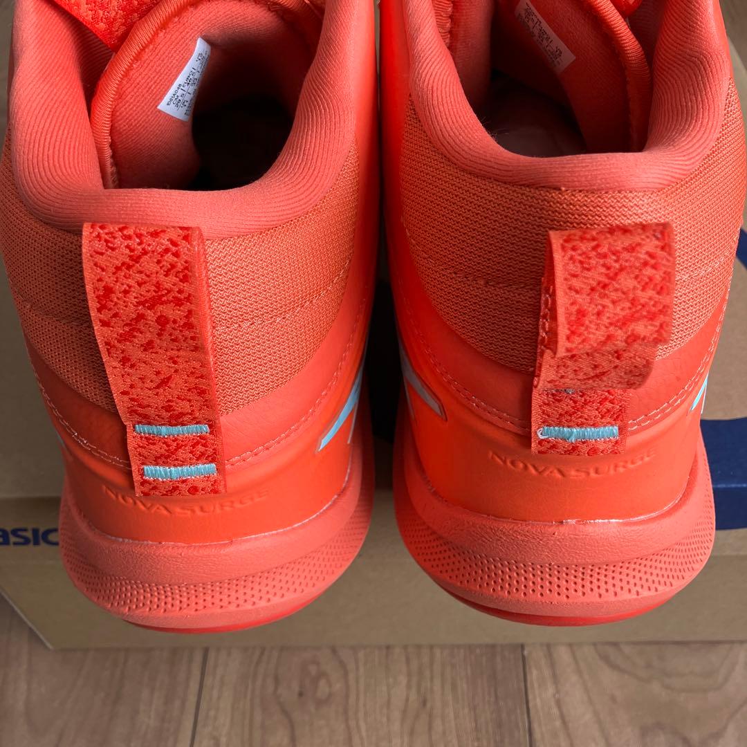 【美品】アシックスNOVASURGE3 29.5センチ
