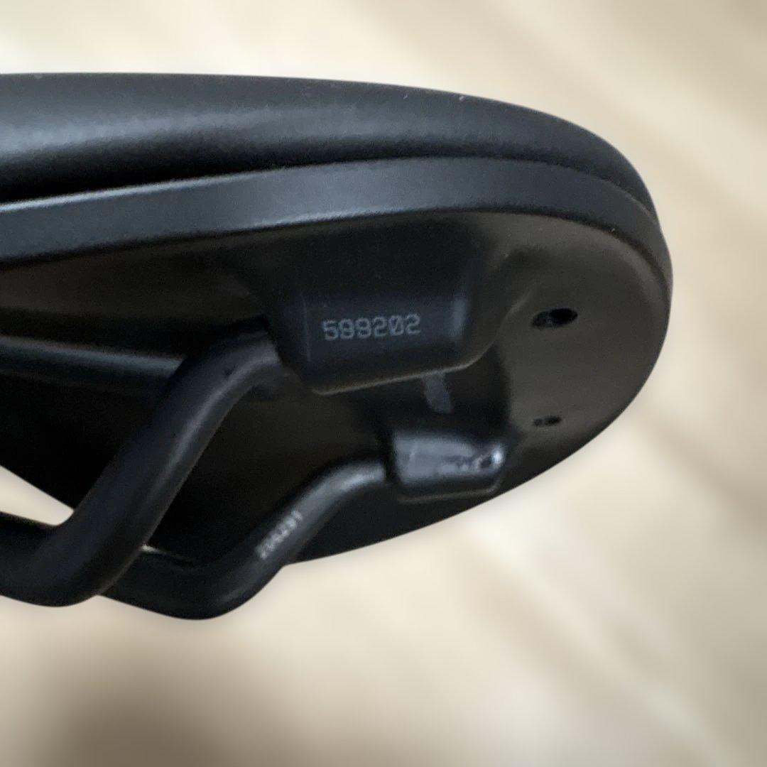 Bontrager Verse Proサドル