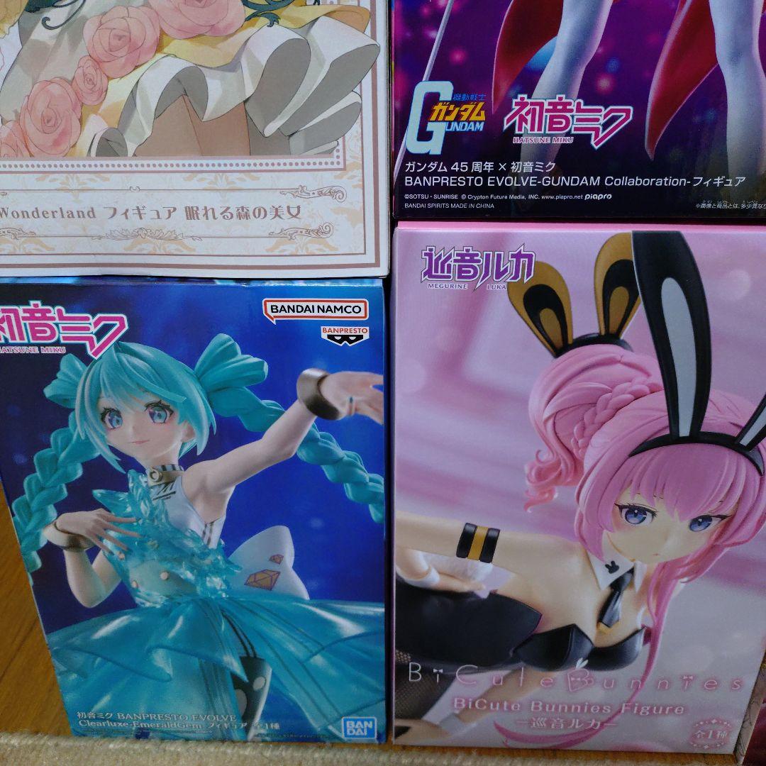 初音ミク フィギュア 9個　プロセカ　ガンダム　巡音ルカ