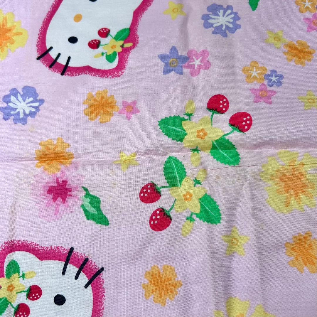 サンリオ ハローキティ いちご柄 シングル布団カバー 生地