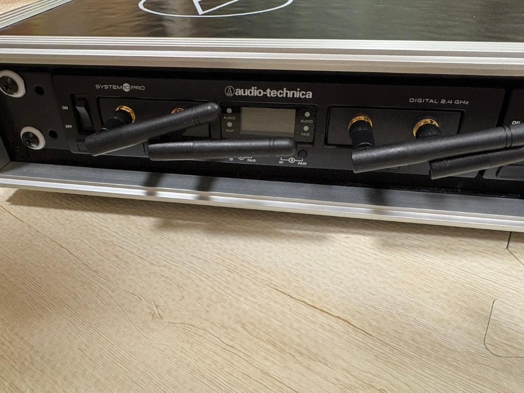 根岸さまaudio-technica ワイヤレスマイク4本セット　ハードケース付