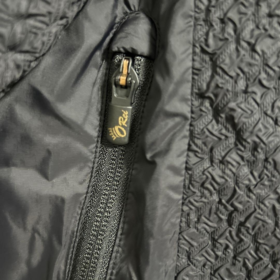 ATHLETE アスレタ　新品　ベンチコート　ハーフコート　サイズＭ　中綿