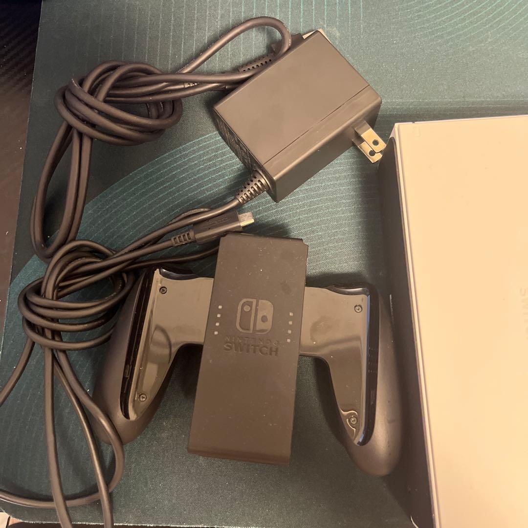 Nintendo Switch 本体　ジョイコン、プロコン、カセット