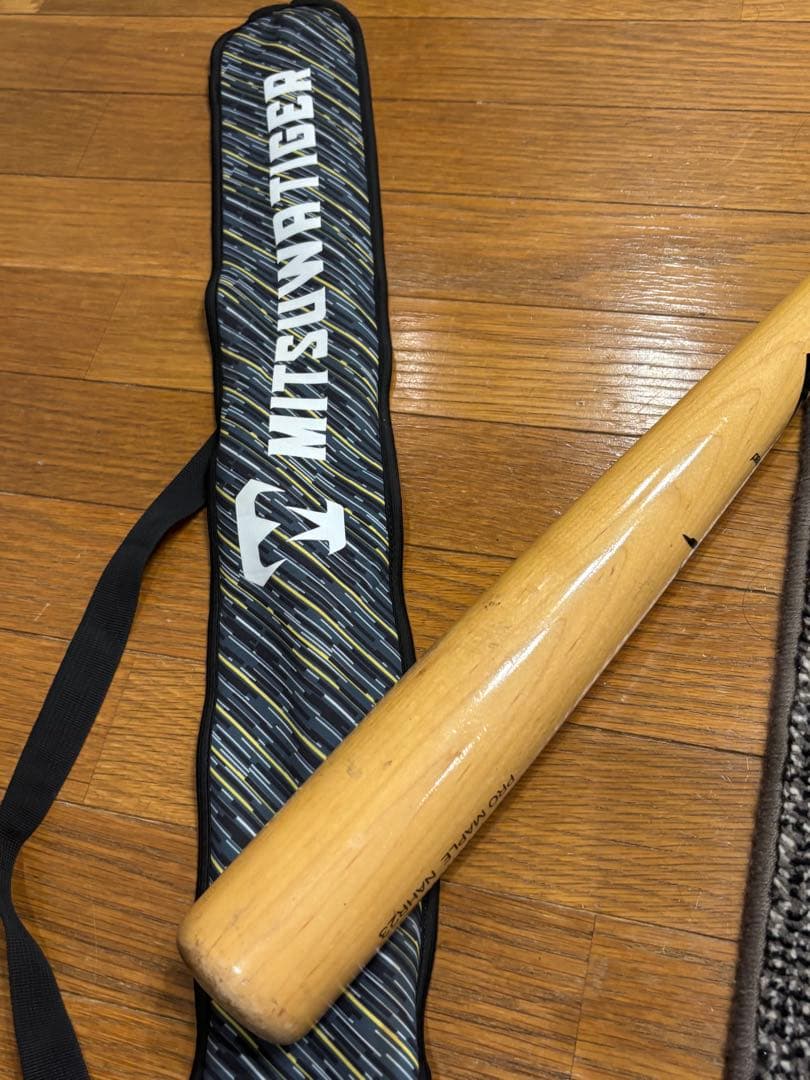 ルイスビルスラッガー　木製バット　ミツワタイガー　バットケースセット　使用少美品