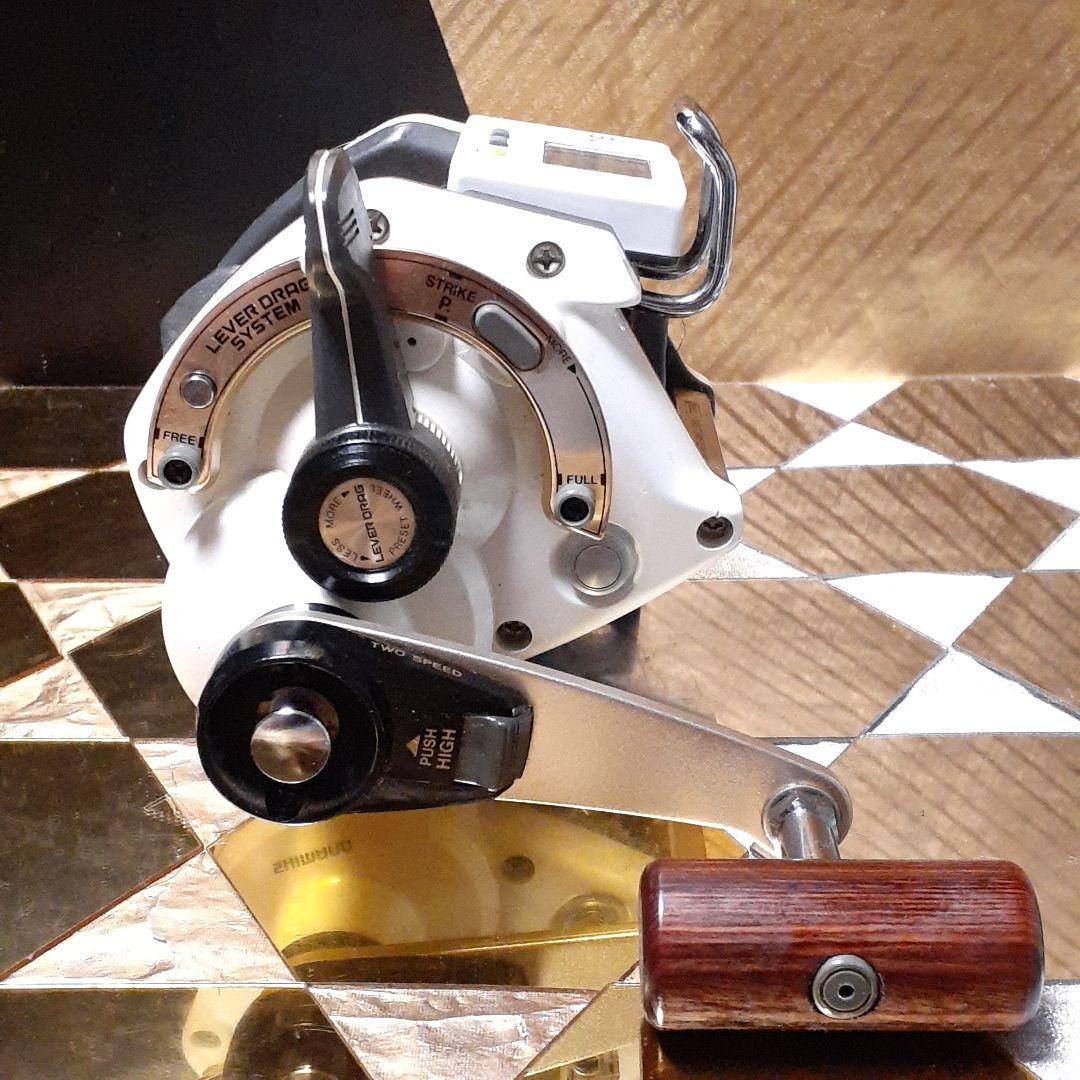 シマノ デジタナ SLS レバードラグ 2スピード5000 ベイトリール 極美品