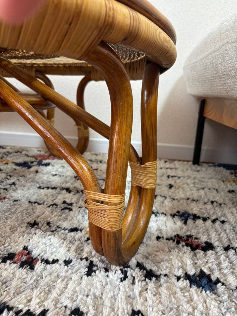 ラタン円形テーブル