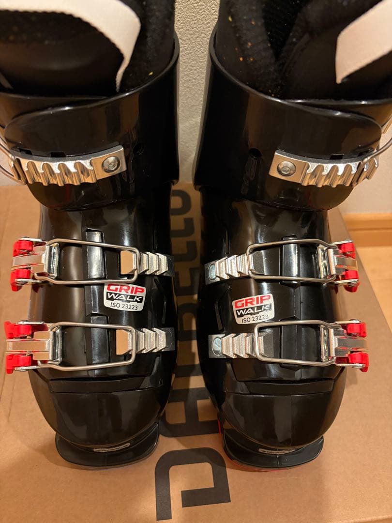 [新作新品未使用] DALBELLO J GREEN 3.0 GW スキーブーツ