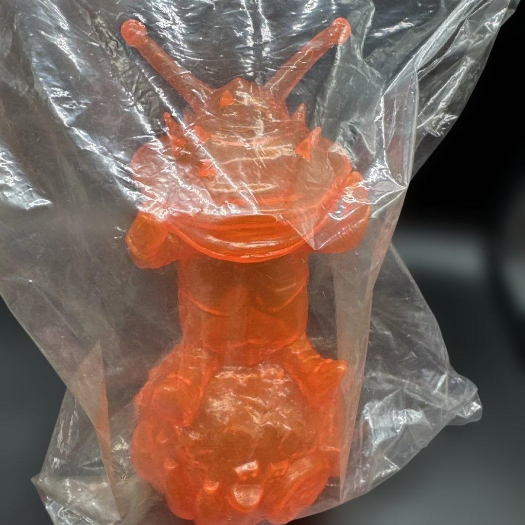 マーミット ビニールパラダイス 開田祐治イラスト版カネゴン 貯金箱 オレンジ成型