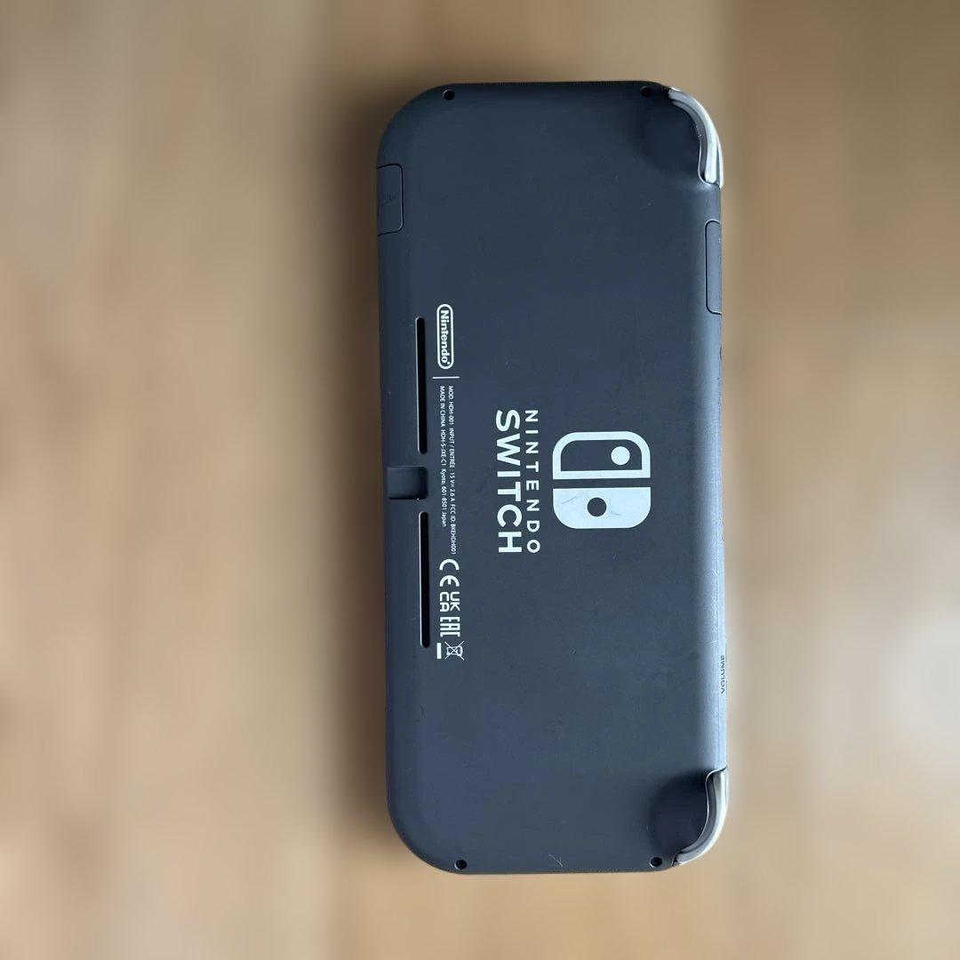 [最終値下げ]Nintendo Switch Lite グレー　ソフト付き