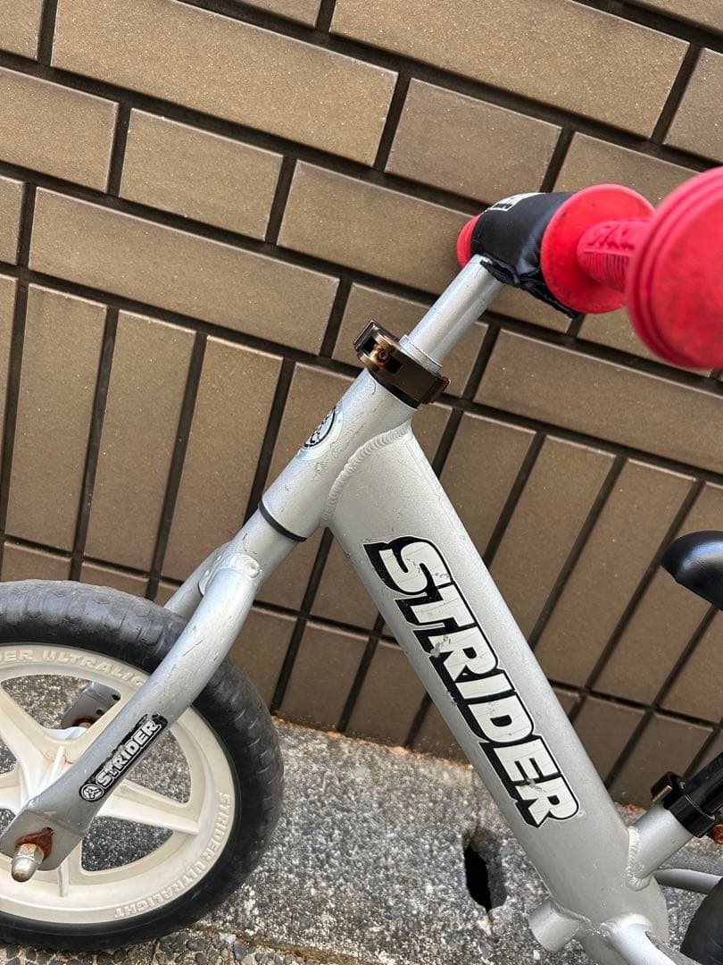 STRIDER PRO バランスバイク シルバー
