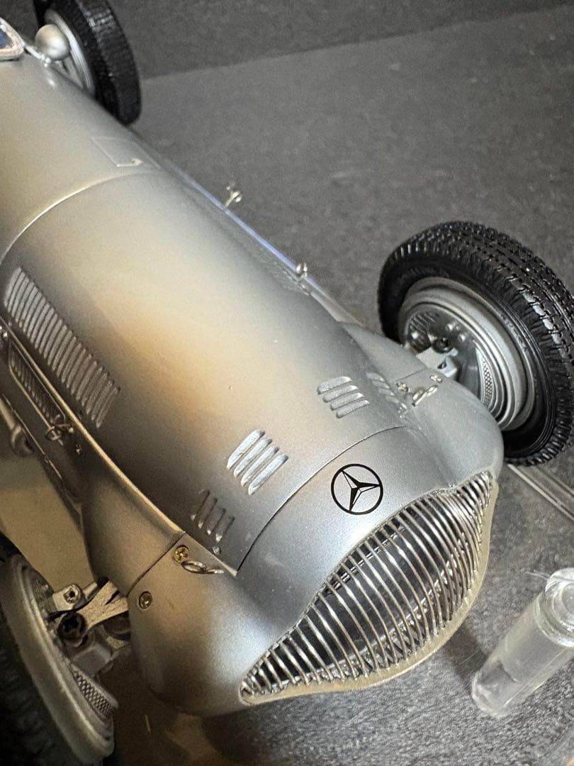 CMC 1/18 メルセデス・ベンツ W154 1938