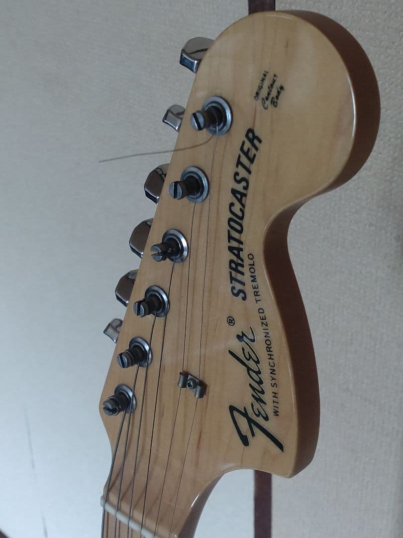 Fender MIJ Hybrid '68 Stratocaster®,