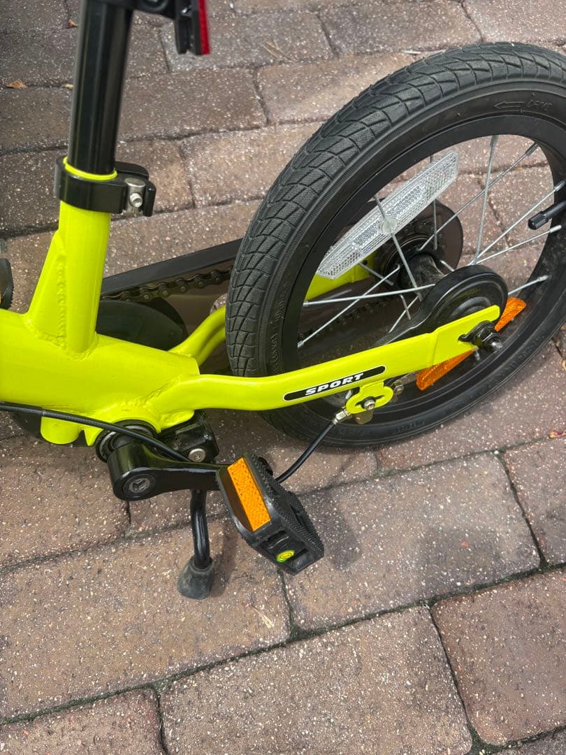 STRIDER（ストライダー）14x イエロー　本体・付属品・スタンド付元箱あり